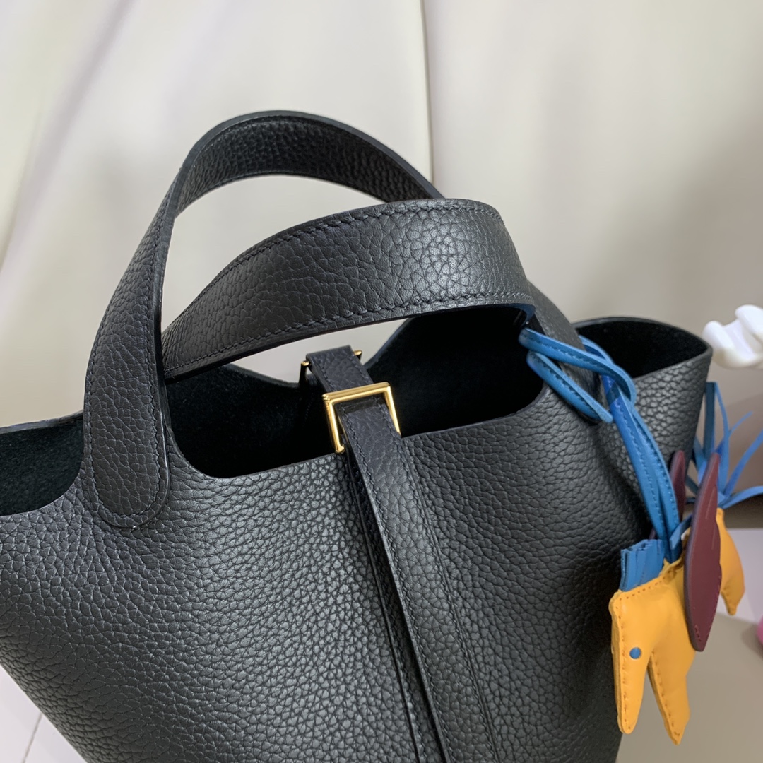 에르메스 피코탄 락18 블랙 금장 끌레망스 가죽